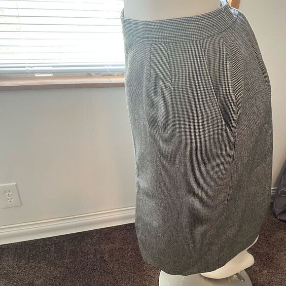Evan Picone Vintage Black/White Tweed Wool Blend skirt, size 16 - Picture 2 of 5